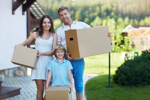 Affordable moving solutions in Kew