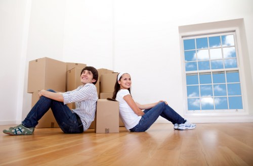 Secure transportation of belongings by Ilford movers