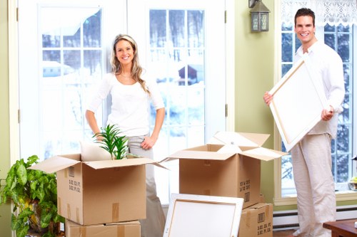 Efficient packing services for a stress-free move